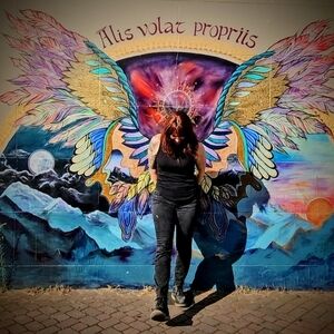 Meet your Posher, Serena